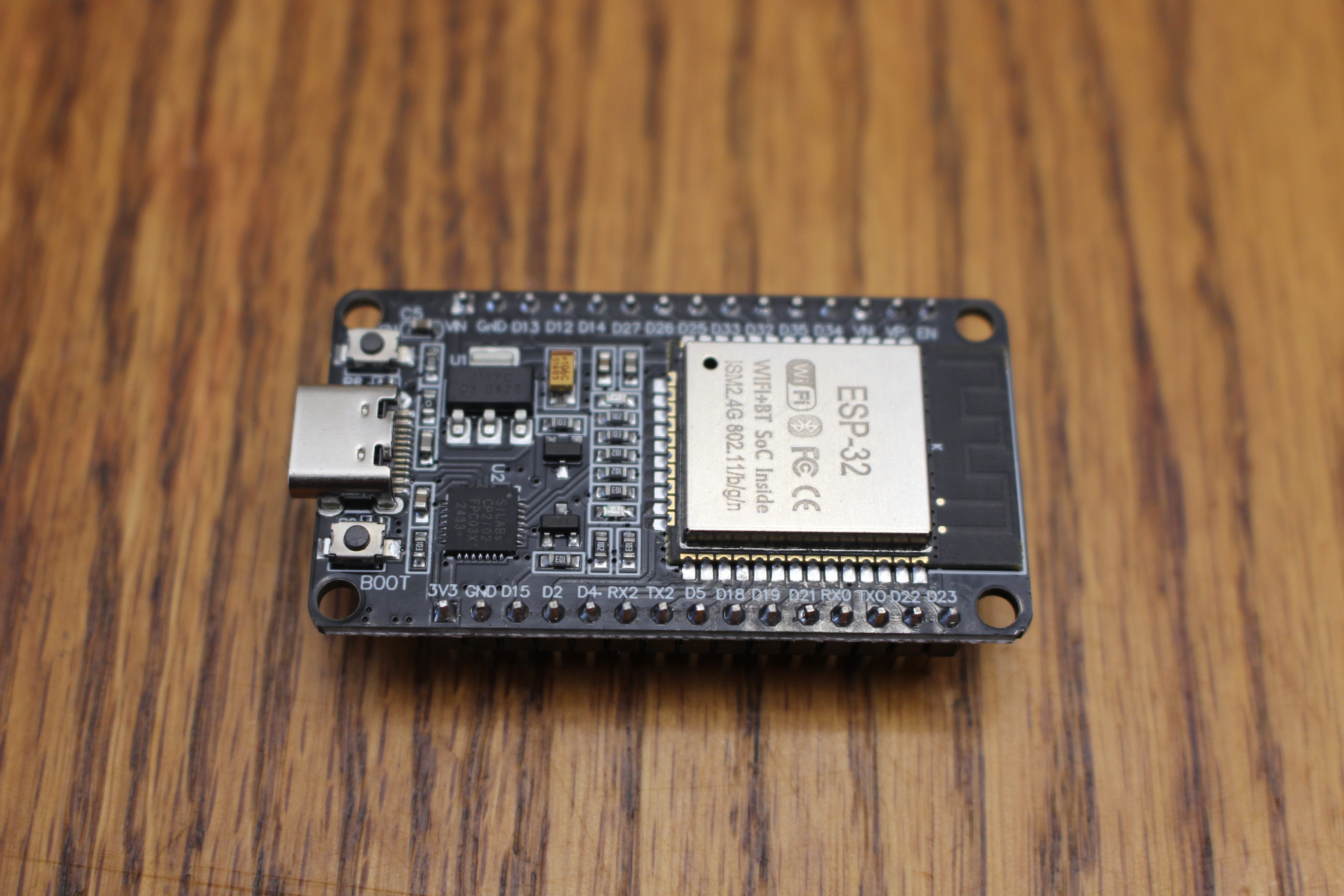 ESP32 DevKit V1 pinout